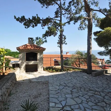 Maestral Apartment