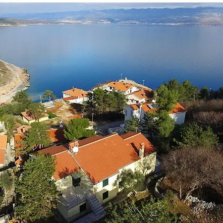Apartment Maestral