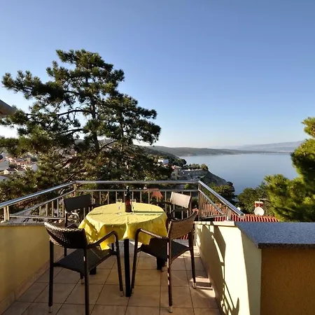 Maestral Apartment *