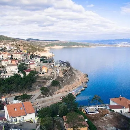 Apartment Maestral Vrbnik (Primorje-Gorski Kotar)