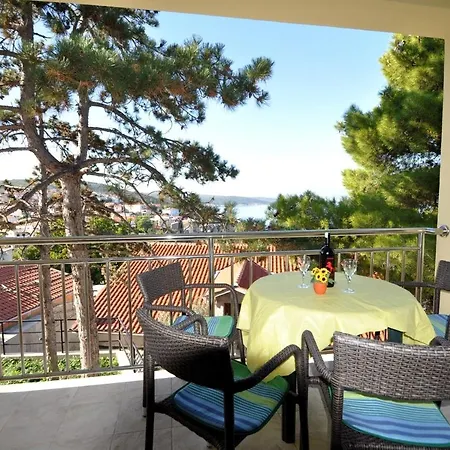 Maestral Apartment